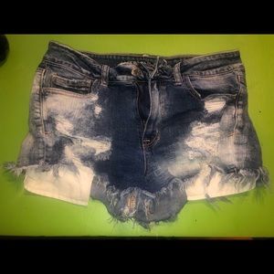 American Eagle hi-rise shortie size 10